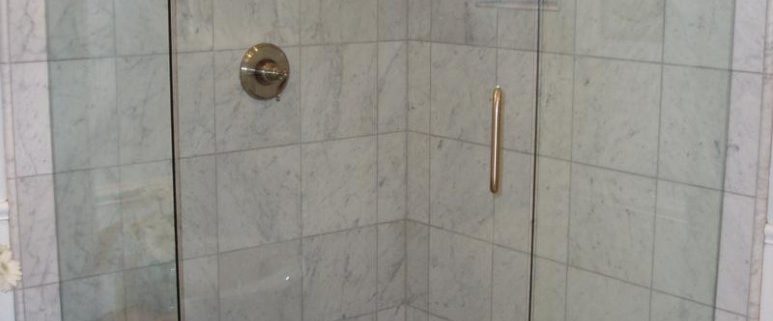 photos-of-corner-shower-units-for-small-bathrooms-photo-773x1030